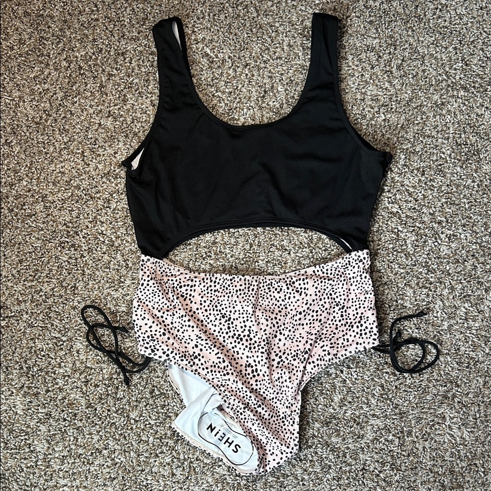SHEIN Black and Pink Spotted One-Piece Swimsuit